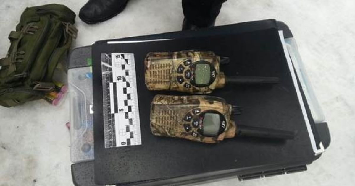 У Києві 17-річний чоловік намагався пронести в урядовий квартал петарди і вибуховий пакет_4 / © ГУ НП у г. Киеве