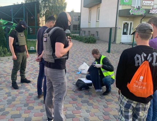 Стало відомо ім'я активіста, за яким полювала затримана співробітниками СБУ ДРГ