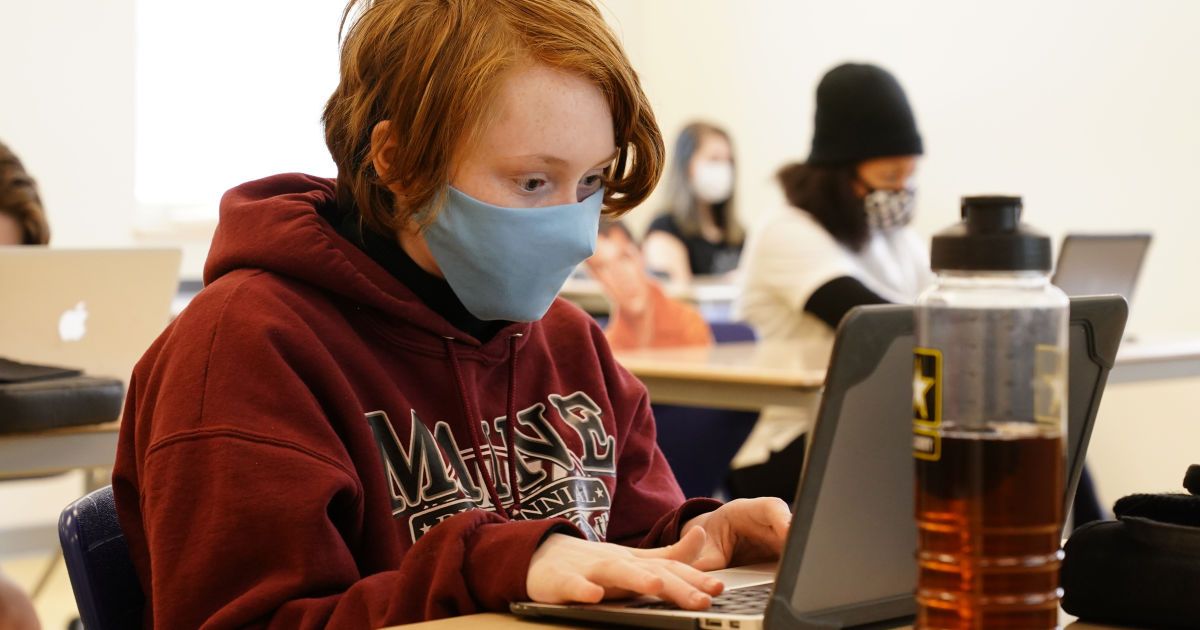 У Житомирі школярі достроково пішли на весняні канікули