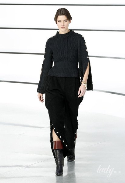 Колекція Chanel прет-а-порте сезону осінь-зима 2020-2021 / © East News