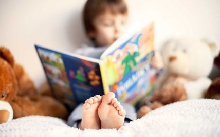 В Украине более половины детей читают книги по принуждению: как мотивировать малышей