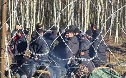 "Берите детей, выглядите грязными и уставшими": мигранты получают инструкции от белорусских спецслужб