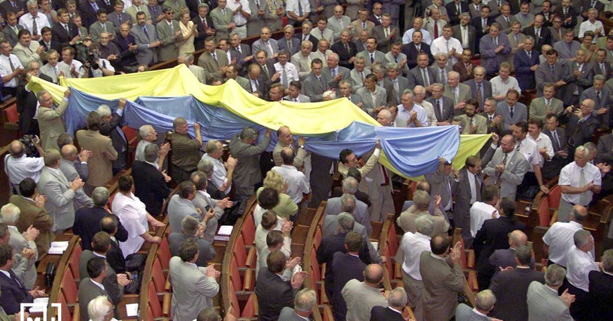 В Киеве впервые покажут знаменитый флаг Чорновила