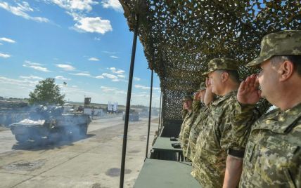 Порошенко намекнул на проведение следующей волны мобилизации в Украине