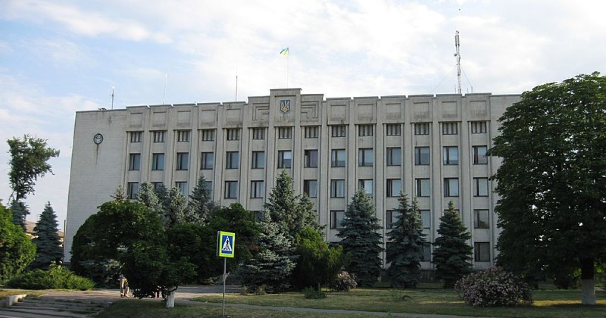 Зґвалтування поліцейськими у Кагарлику: влада дізналася від ЗМІ, що коїться у місті