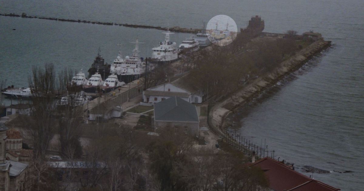 Моряк "Бердянска" на допросе заявил, что является военнопленным – адвокат