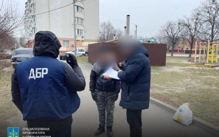 На Львівщині адвокат ошукав двох дружин військових