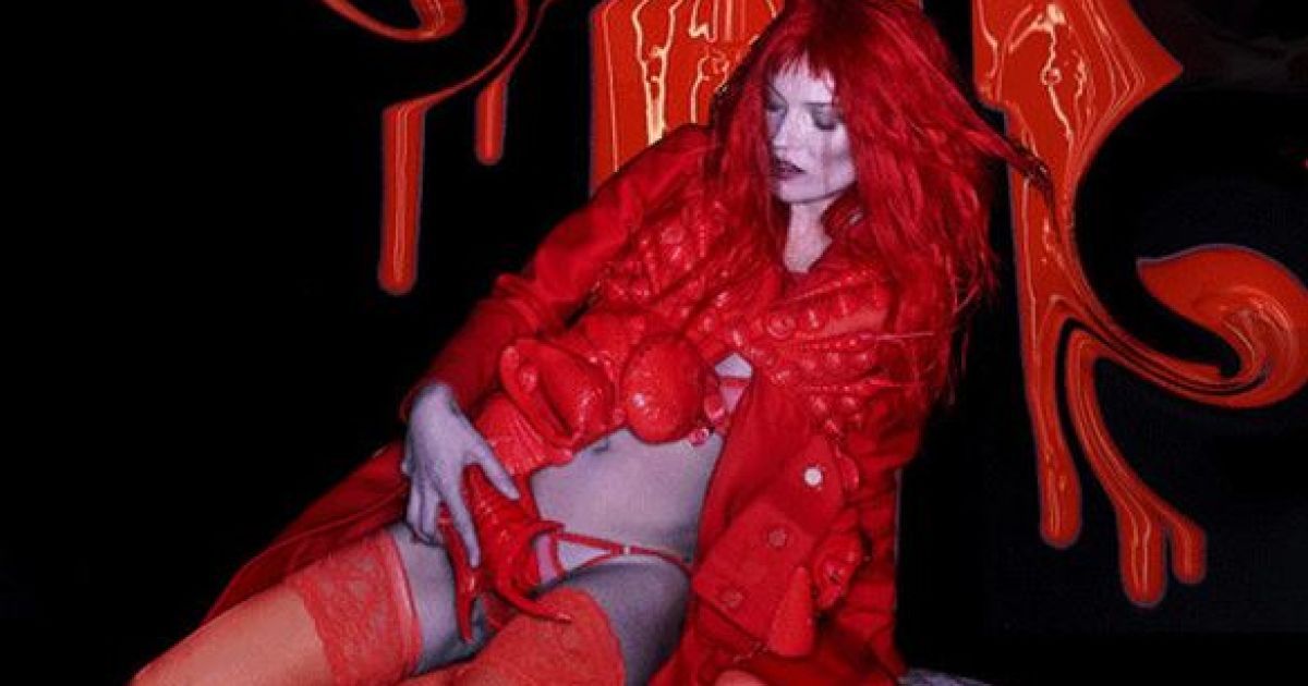 Кейт Мосс в образе Похоти