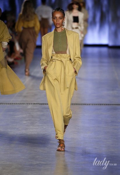 Коллекция Alberta Ferretti прет-а-порте сезона весна-лето 2020 / © East News