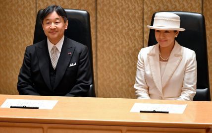 Любить біле: новоспечена імператриця Японії Масако продемонструвала елегантний аутфіт