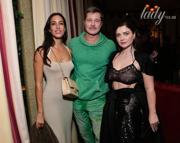 Ines de Ramon, Brad Pitt və Eve Hewson / © Getty Images