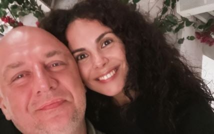 «Очень пылкие любовники»: Настя Каменских занимается сексом с мужем в аэропортах