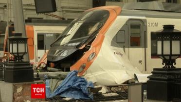 Более полусотни человек пострадали в результате аварии на железной дороге в Испании