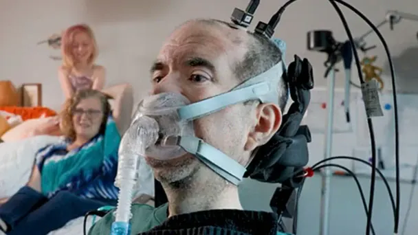 Думки перетворили на голос: мозковий імплантат повернув чоловікові можливість розмовляти