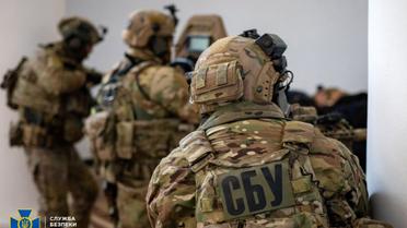 СБУ ідентифікувала майже 900 російських окупантів, які вбивали та катували людей на Київщині