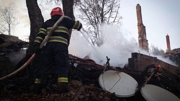 пожежа на горі Красія на Закарпатті_8 / © ДСНС Закарпаття