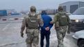 Под Киевом задержали угонщика авто с кучей оружия, разыскиваемого более двух лет