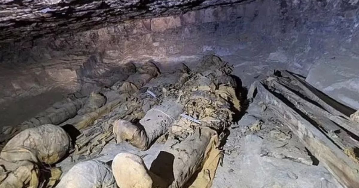 У Єгипті розкопали стародавнє кладовище з понад 300 гробницями мумій / Фото: Ministry of Tourism and Antiquities