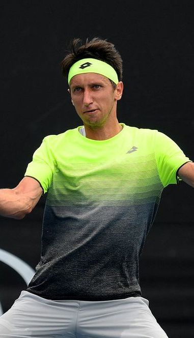 Украинец Стаховский упустил победу на старте квалификации Australian Open