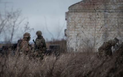12 обстрілів та один поранений український боєць: ситуація на передовій на Донбасі