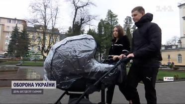 Молода мама з новонародженим сином три тижні жила в підвалі у Чернігові