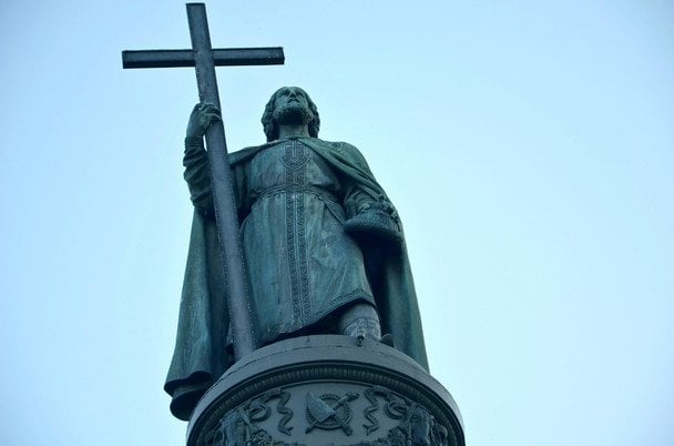 Когда святого Владимира в 2025 году: дата по новому календарю, традиции, история праздника