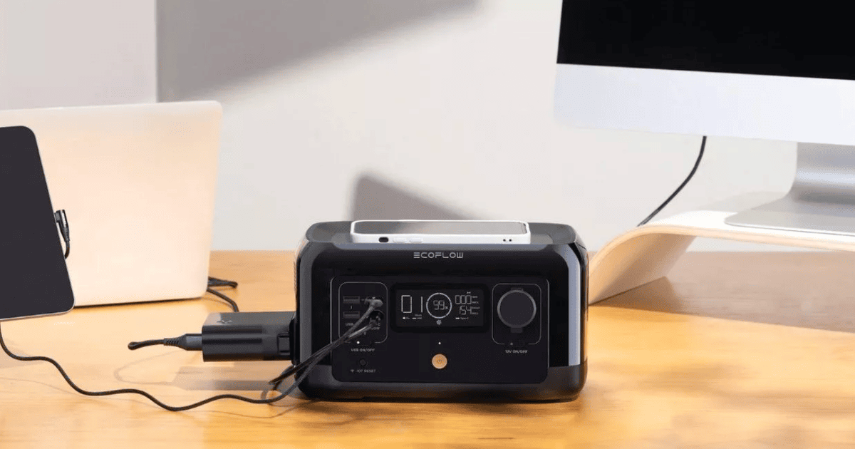 Украинцы держат дома "пол атомного реактора": эксперт оценил масштабы зарядных станций потребителей