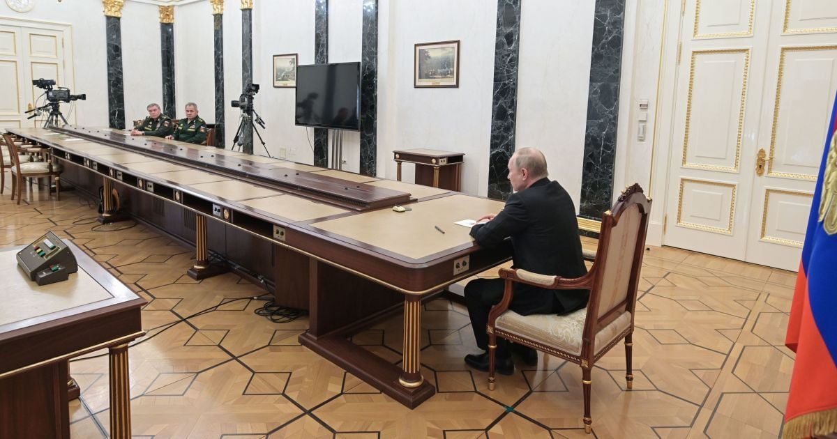 Путін божеволіє?: американська розвідка намагається оцінити душевний стан тирана