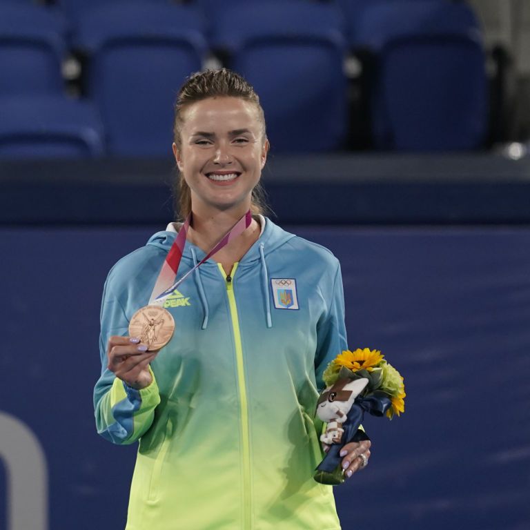 Історична медаль у тенісі: як відбувалося нагородження Еліни Світоліної на Олімпіаді в Токіо