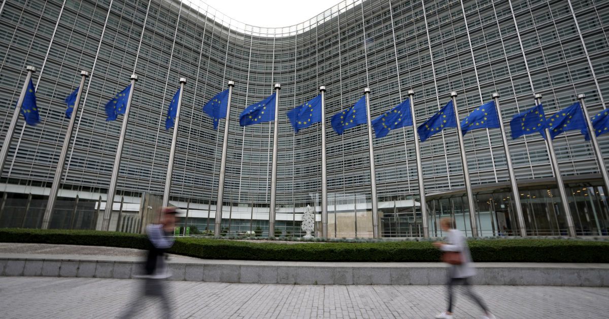 Украина получила 4,2 млрд евро от ЕС