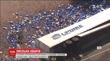 Кілька тисяч пляшок пива розбилися в результаті аварії вантажівки в Аризоні
