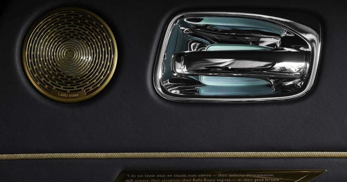 Rolls-Royce Wraith Eagle VIII_11 / © auto.geenius