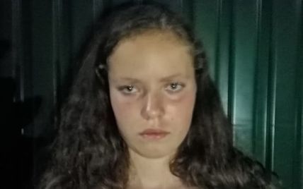 Под Киевом исчезла 15-летняя девушка: фото, приметы