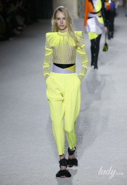 Колекція Balmain прет-а-порте сезону осінь-зима 2018-2019 / © East News