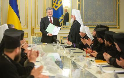 Украинская православная церковь является "матерью" для русской - Порошенко