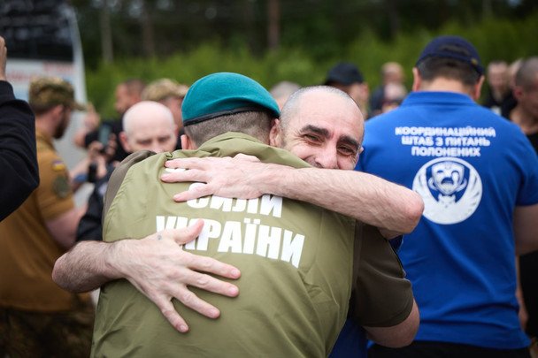 Обмін полоненими 12 червня