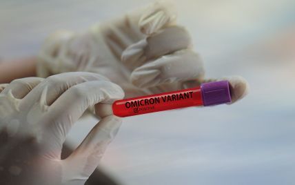 "Захворіють усі, хто ще не хворів": в Україні новий спалах коронавірусу, чого очікувати від "Омікрону"