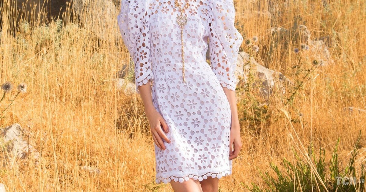 Колекція Elie Saab прет-а-порте сезону весна-літо 2021 / © East News
