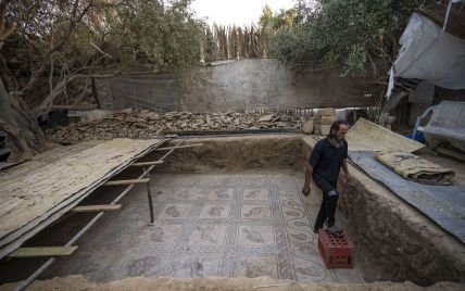 В Палестині фермер хотів посадити дерево, а знайшов візантійську мозаїку (фото)