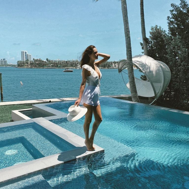 Секс Юная Мама С Сыном Русские