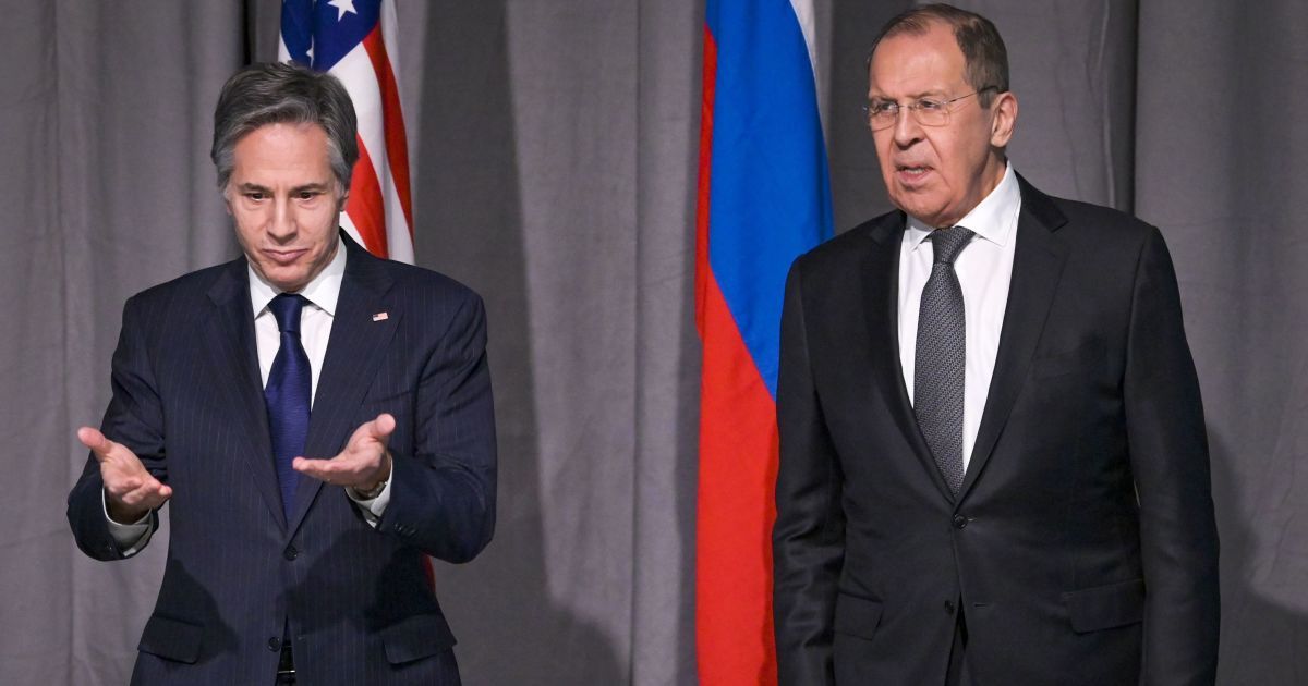 "Важны действия, а не слова": Блинкен заявил, что Россия стоит перед выбором
