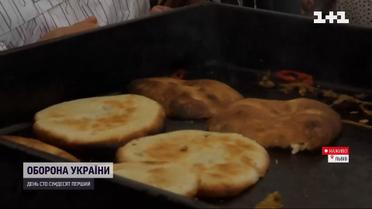 День подяки: у Львові пригощали паляницями