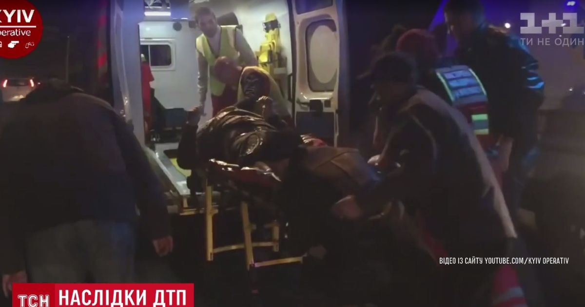 ДТП без бензина: для пассажира Audi толкание машины на заправку завершилось ампутацией ноги
