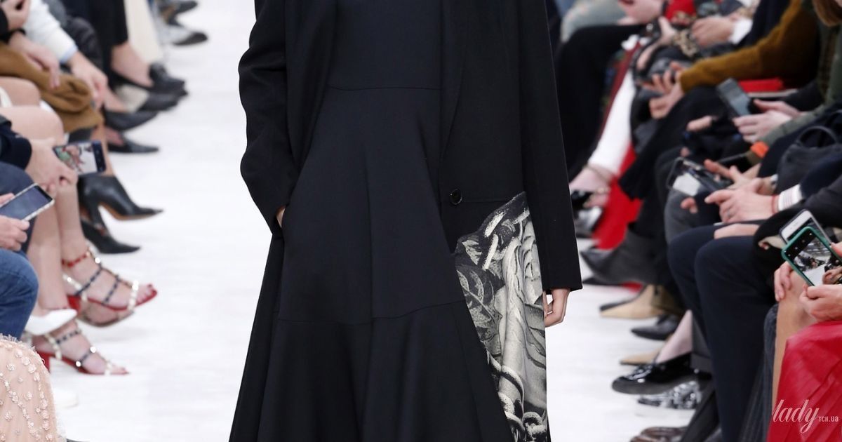 Колекція Valentino прет-а-порте сезону осінь-зима 2019-2020 / © East News