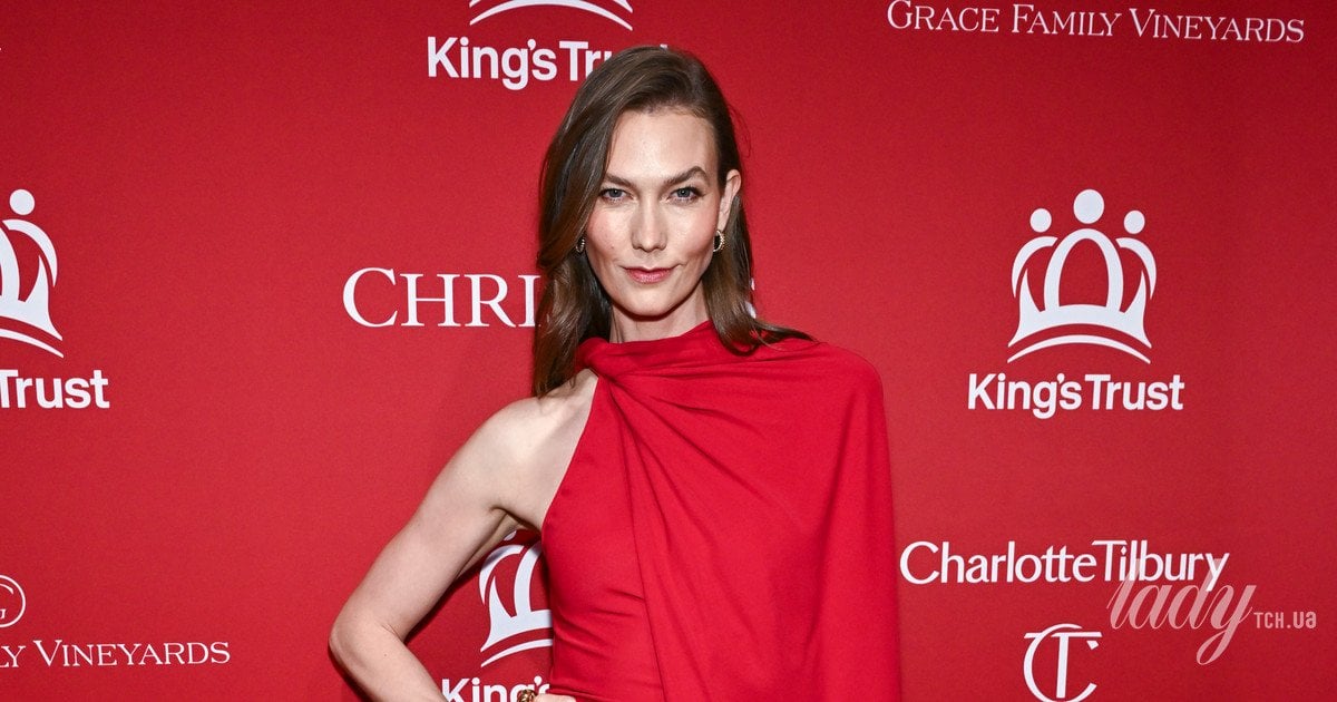 Карлі Клосс