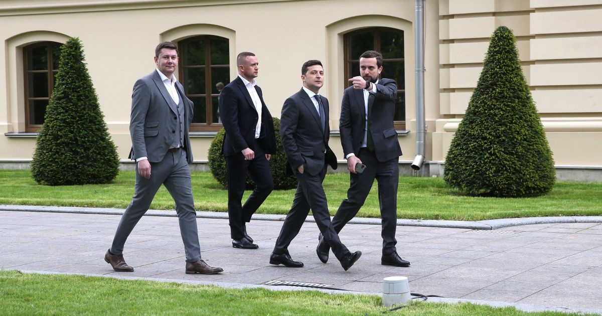 "Макс – нормальна людина": Зеленський розповів, чому звільнили очільника митниці Нефьодова
