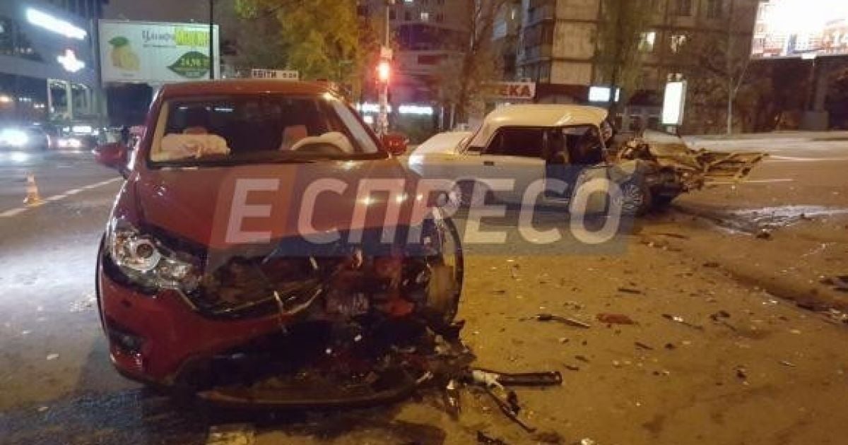 У Києві унаслідок аварії постраждали діти_7 / © espreso.tv