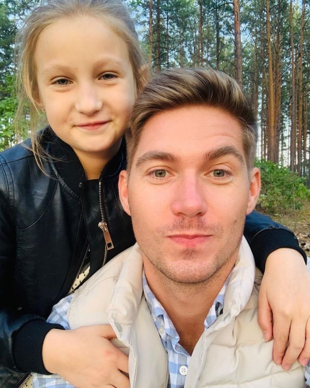 Володимир Остапчук з донькою / © instagram.com/vova_ostapchuk