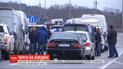 Сотни автомобилей образовали очереди в пунктах пропуска на западной границе Украины