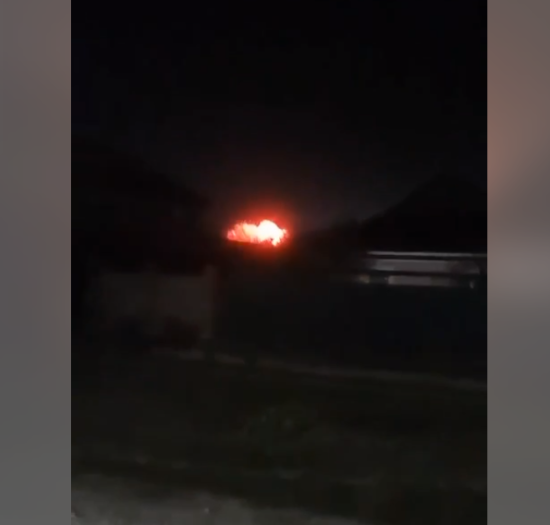 В окупованому Джанкої пролунали вибухи біля вокзалу: у місті частково зникло світло